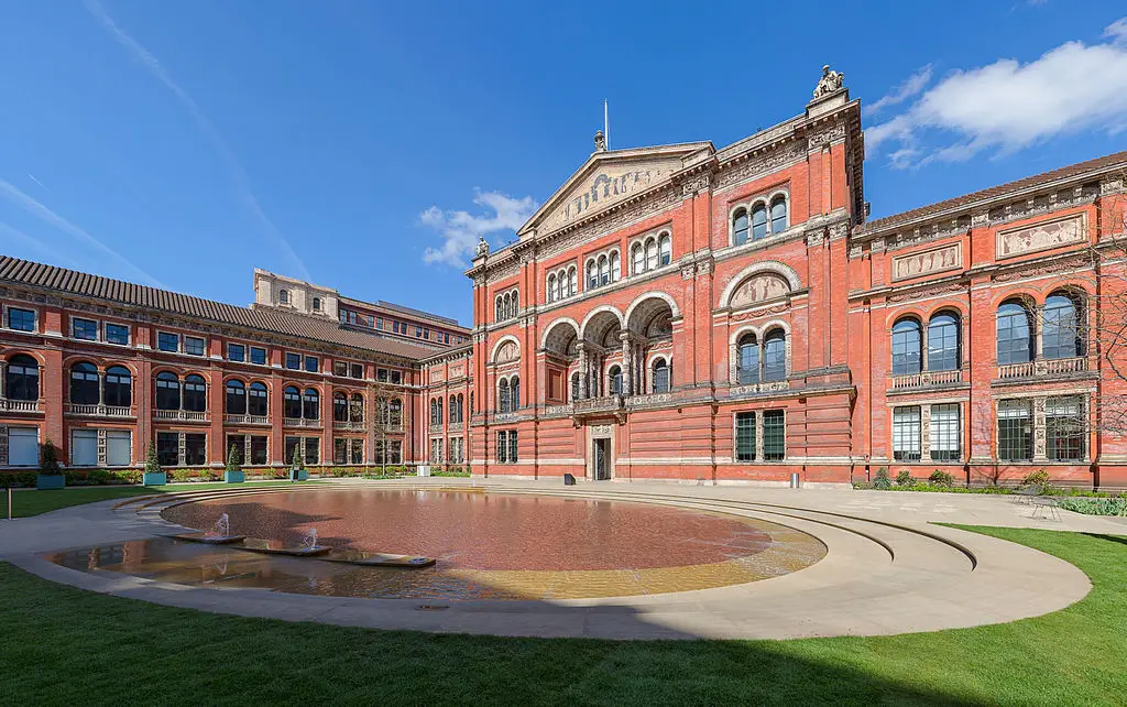 Victoria and Albert Museum, Londýn, London, zajímavost, zajímavá místa, cestování, dovolená