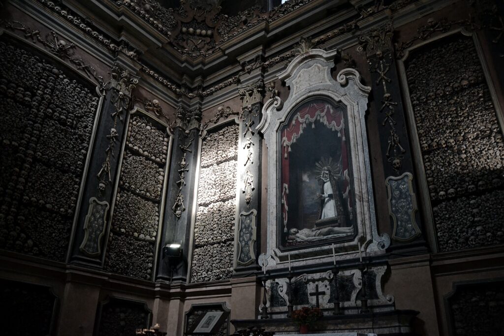 kostel San Bernardino, Milán, Itálie, památka, zajímavost, zajímavá místa, cestování, dovolená